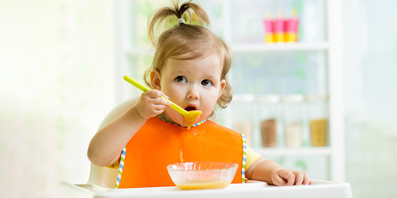 16-18 mois : des repas parfois compliqués - Harmonie Prevention le site  prévention d'Harmonie Mutuelle & Dossiers santé, conseils pratiques,  programmes d'accompagnement tout au long de la vie, Agenda des rendez-vous  de